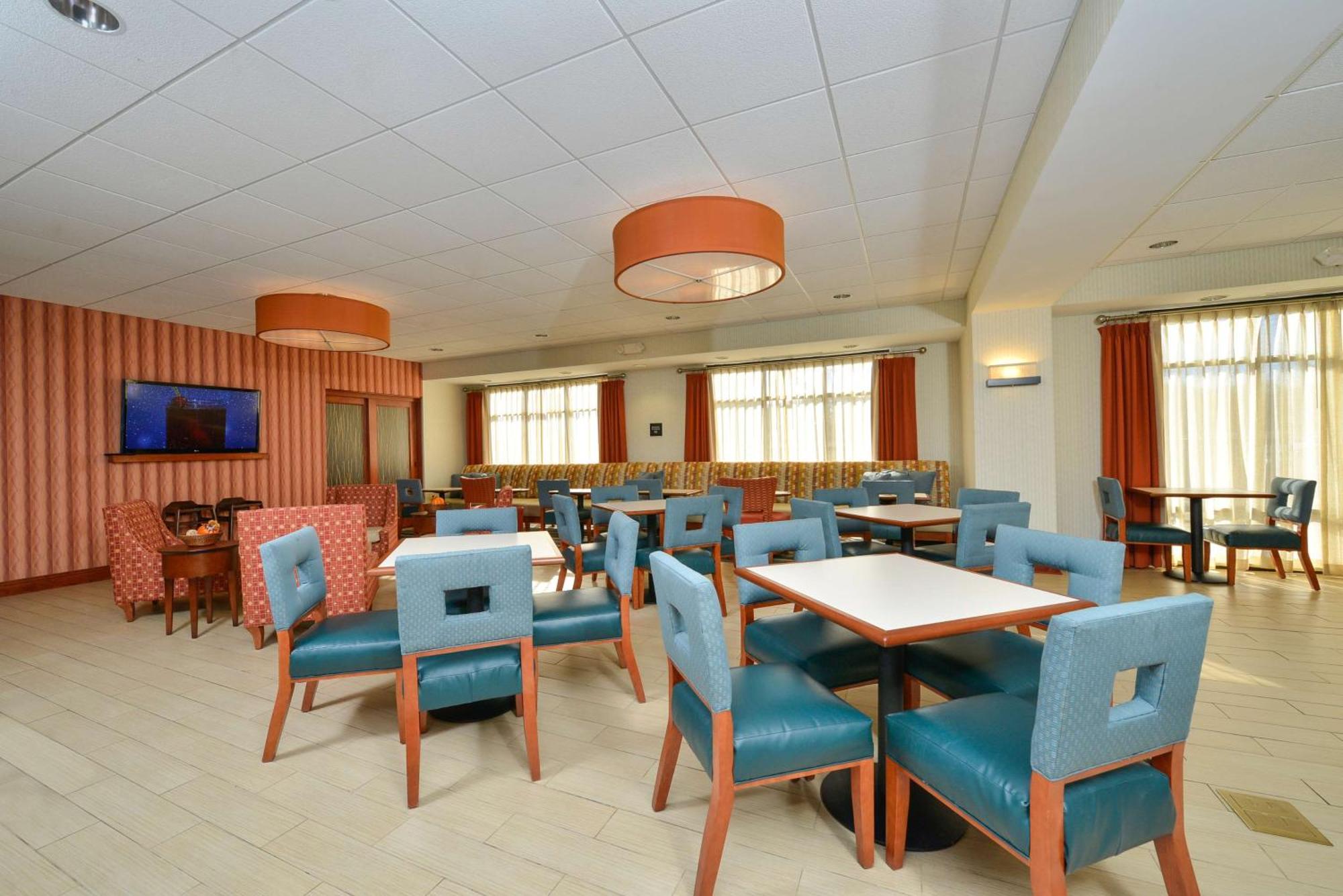 Hampton Inn Фармвил Екстериор снимка