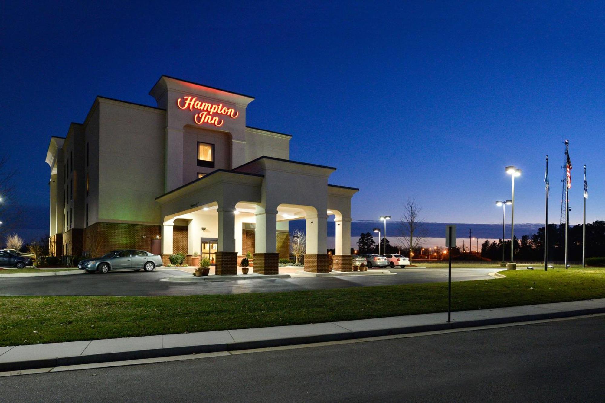 Hampton Inn Фармвил Екстериор снимка
