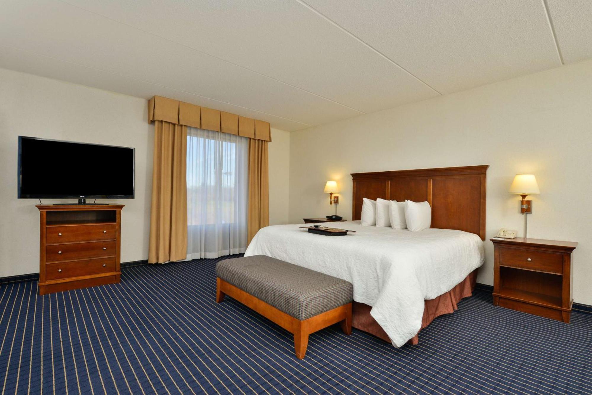Hampton Inn Фармвил Екстериор снимка