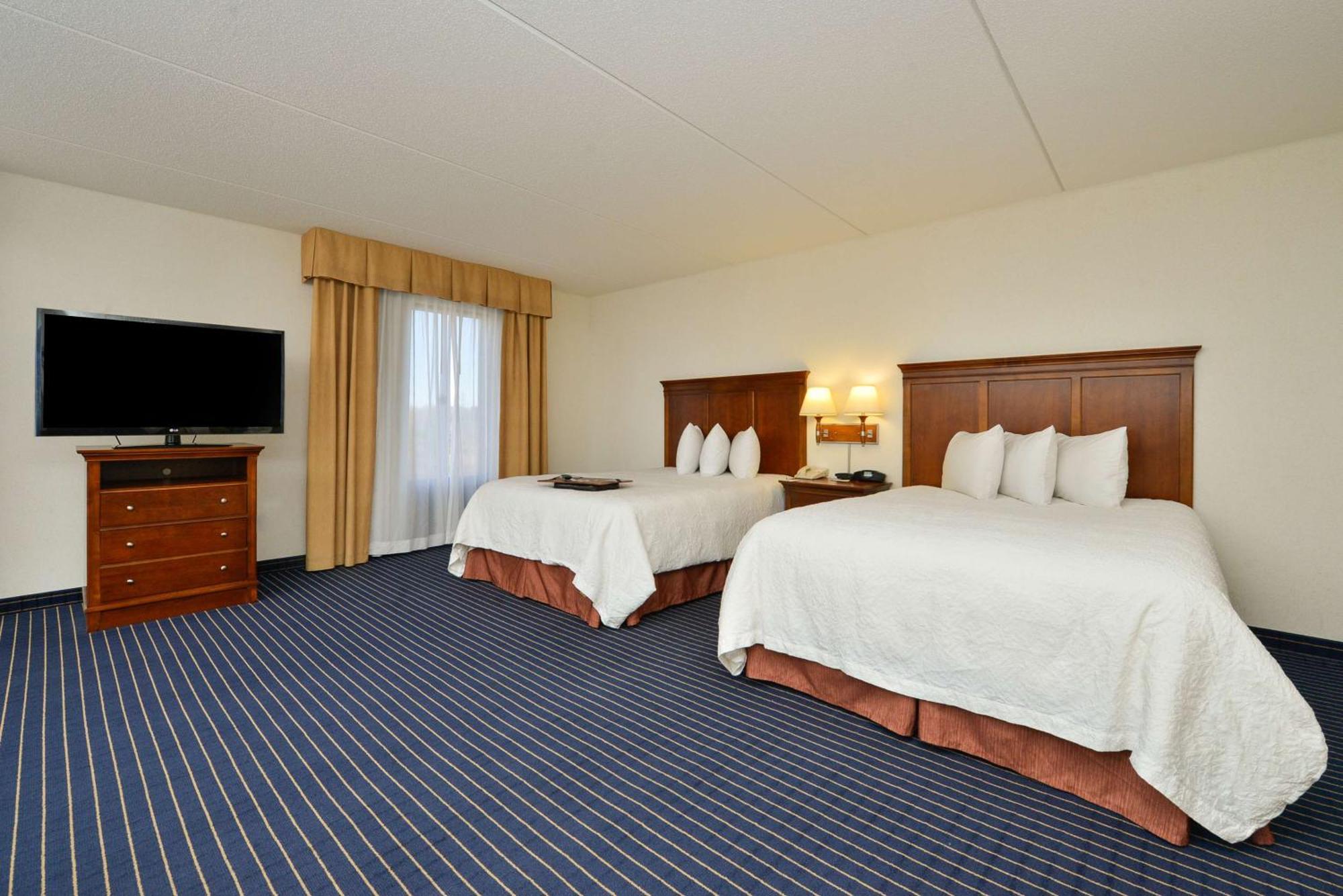 Hampton Inn Фармвил Екстериор снимка