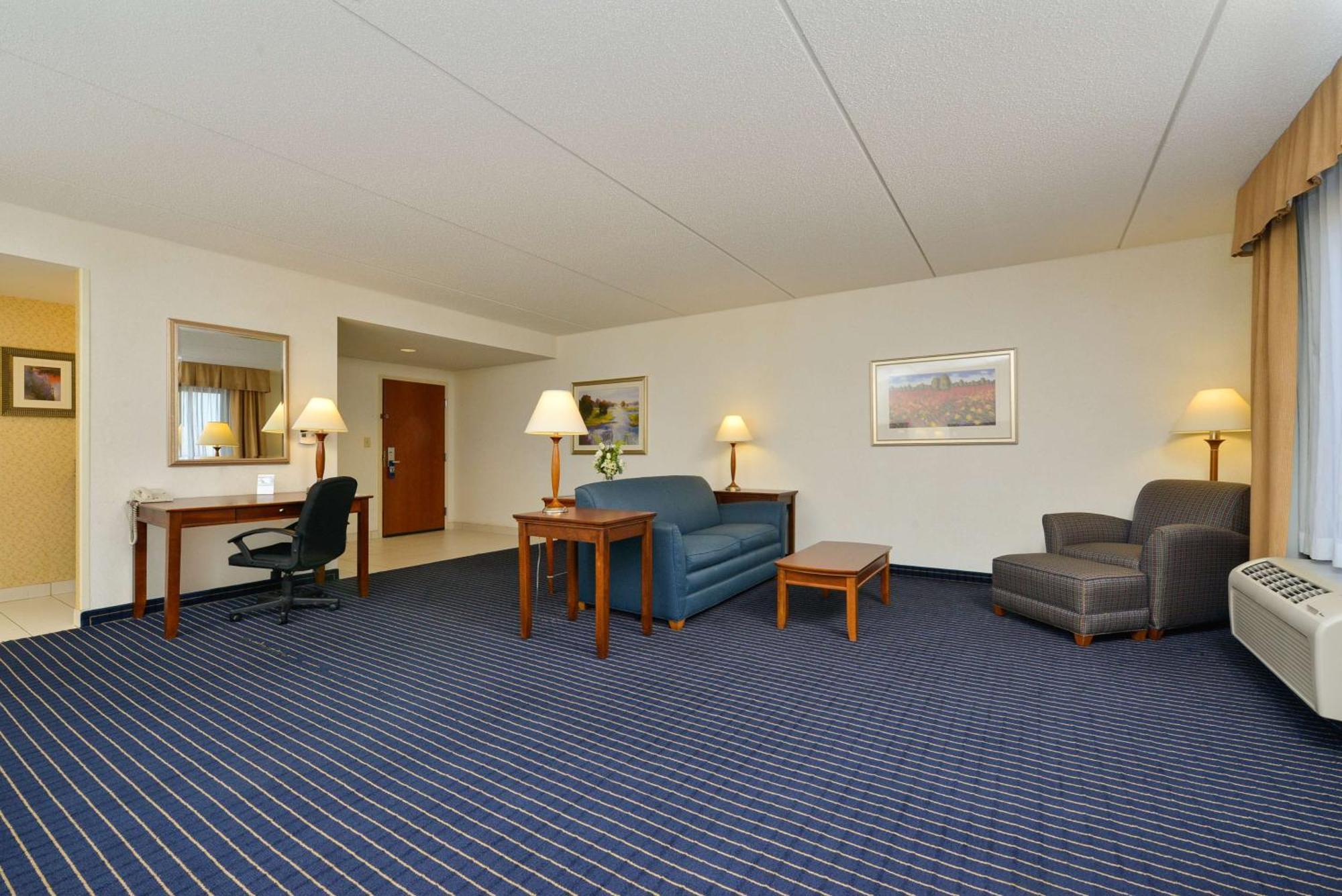 Hampton Inn Фармвил Екстериор снимка