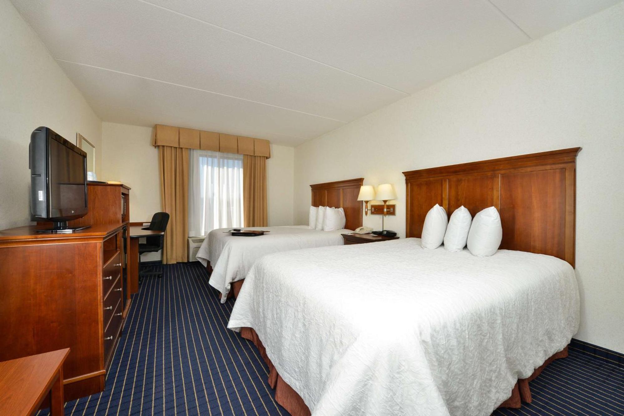 Hampton Inn Фармвил Екстериор снимка